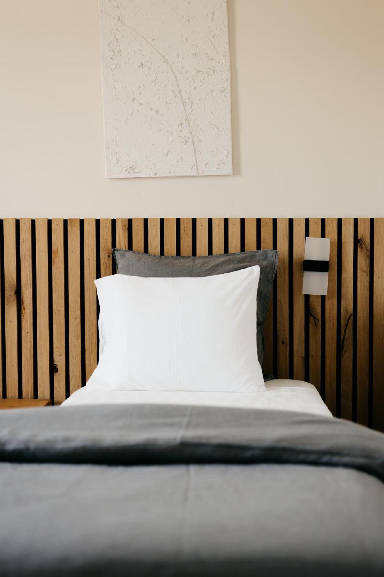 The Edgewater Suites - Skyline Namur Ngoại thất bức ảnh