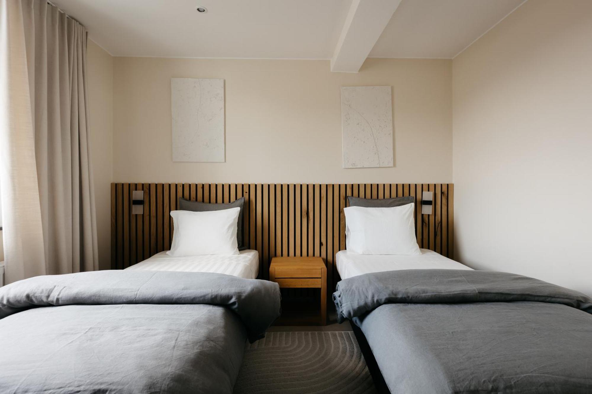 The Edgewater Suites - Skyline Namur Ngoại thất bức ảnh