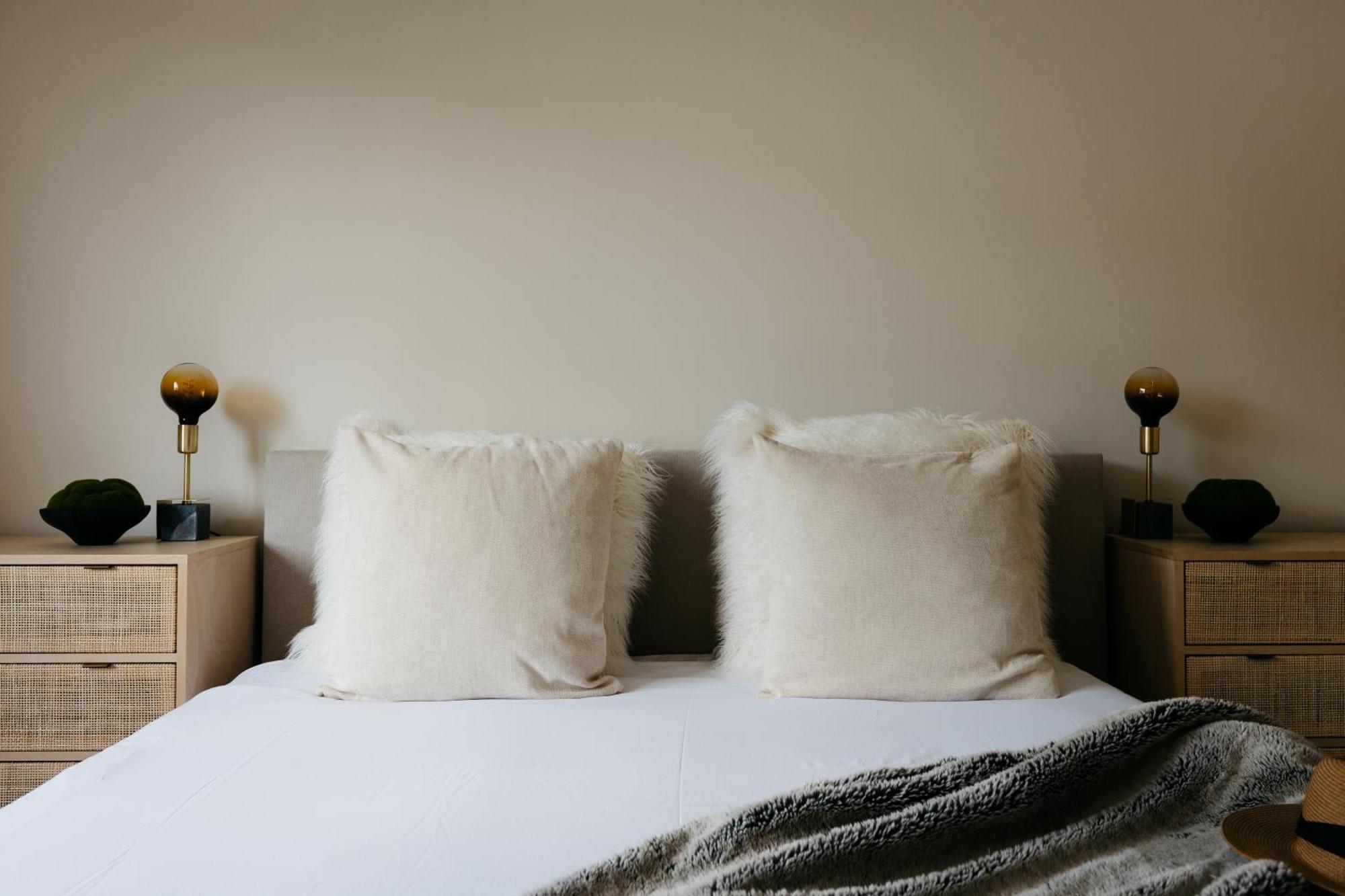 The Edgewater Suites - Skyline Namur Ngoại thất bức ảnh